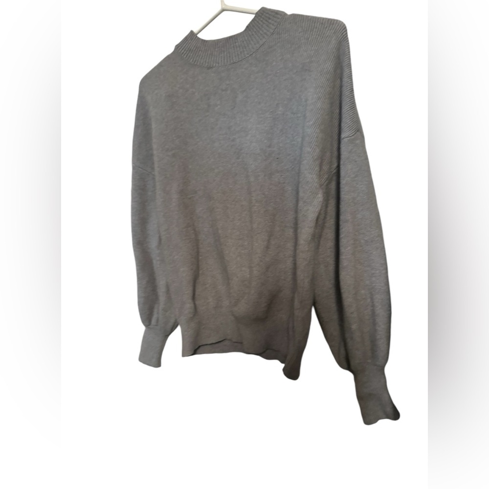 Grey sweater
